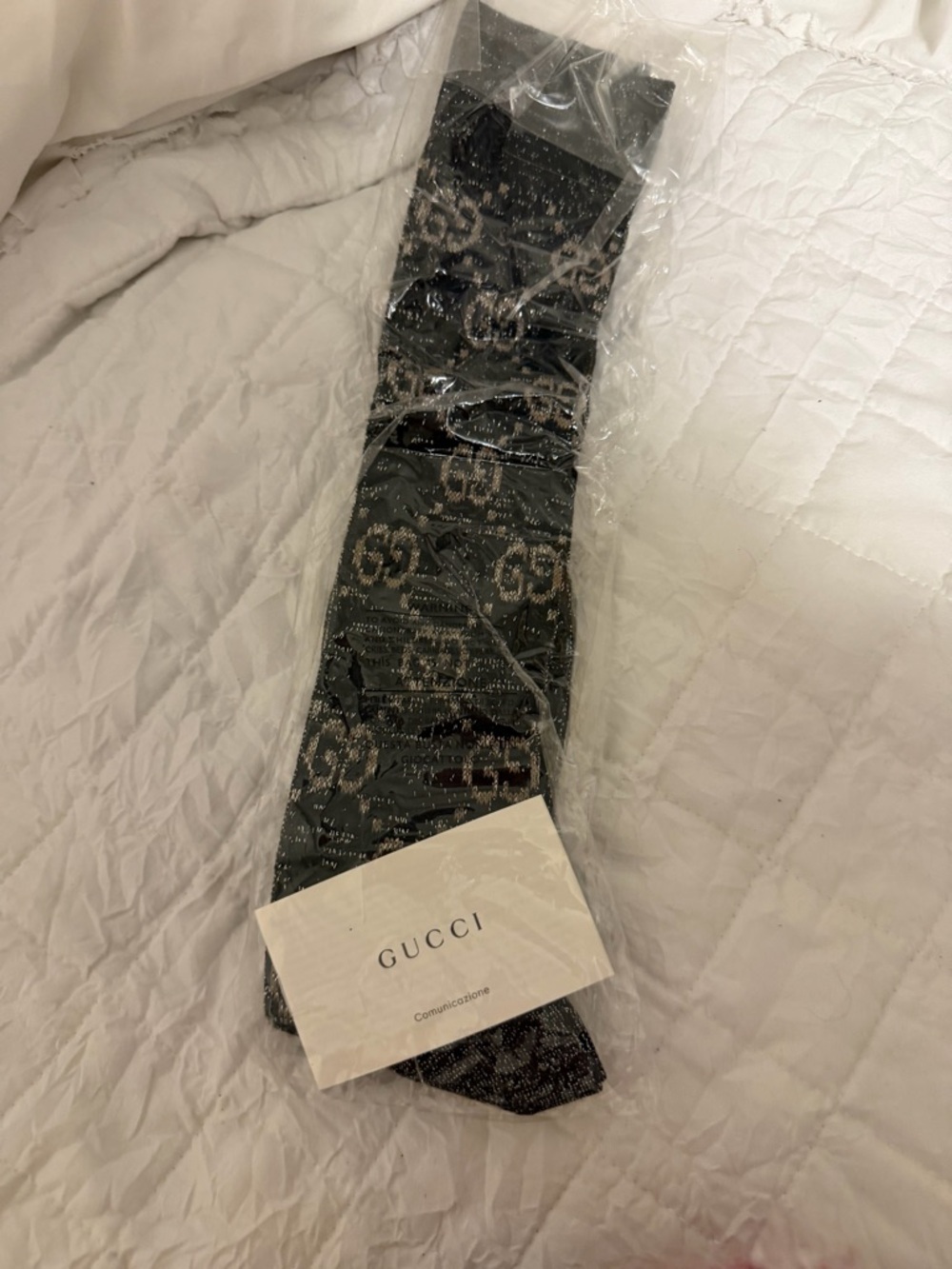 Gucci Black & Light Grey Logo Socks - Packaged Pair - Picture 5 of 7